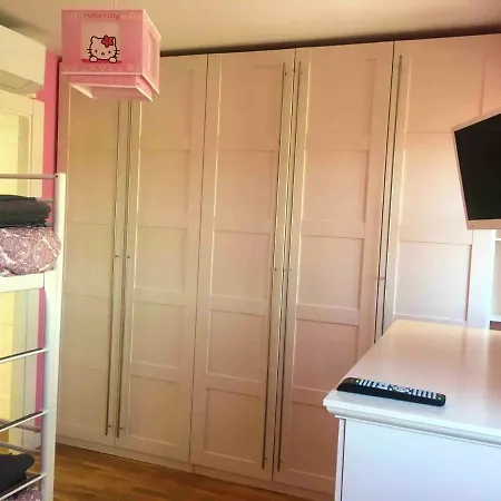 With 4 Bedrooms In With Wonderful City View And Wifi דירה סלאמנקה